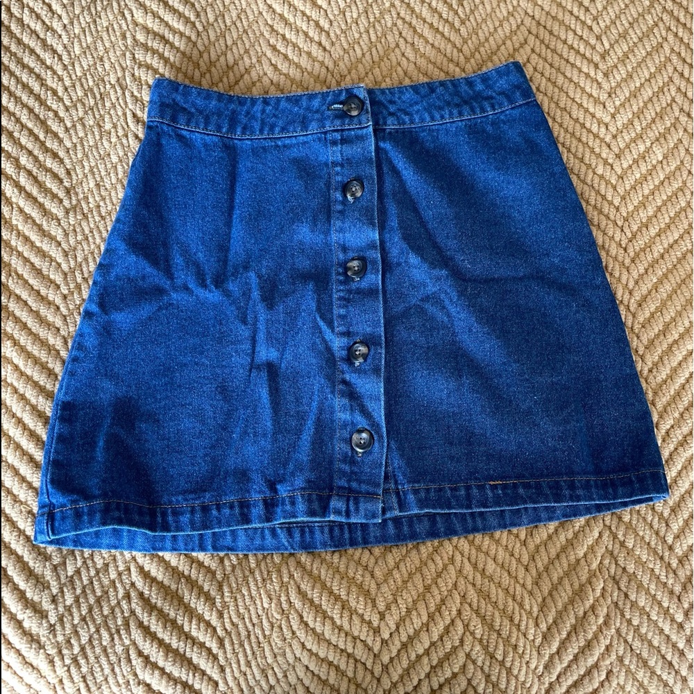 ⭐️denim button front mini skirt⭐️